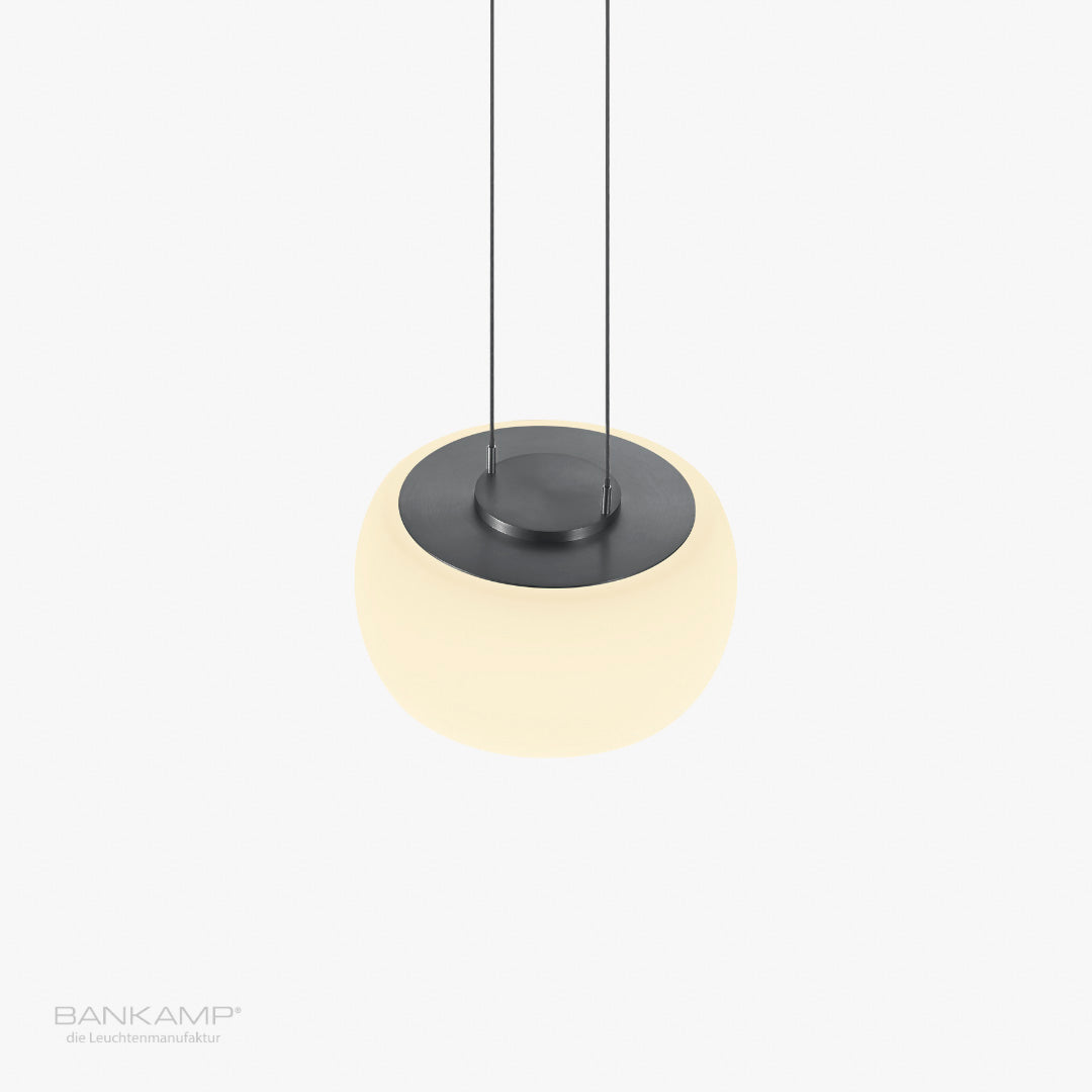 Anthrazit matt eloxiert, Bankamp-bold-pendelleuchte_Anthrazit matt eloxiert.jpg