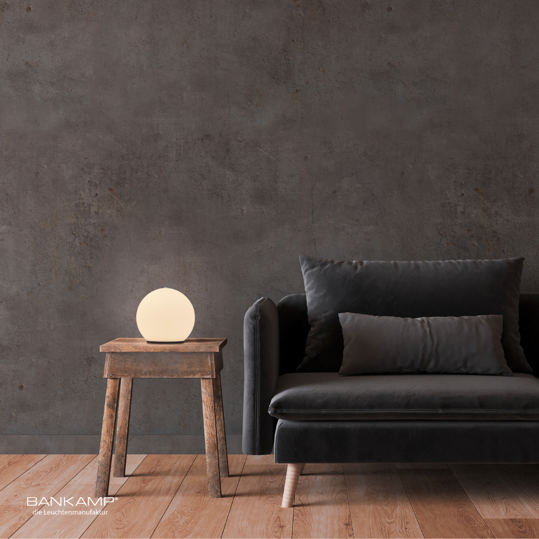 Alu matt, Bankamp-globe-tischleuchte_Alu matt.jpg