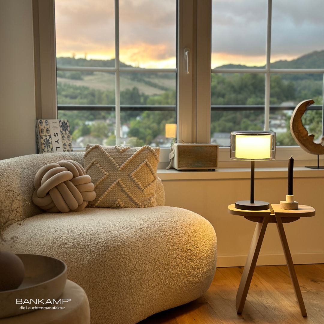 Schwarz, Bankamp-grand-tischleuchte_Schwarz.jpg