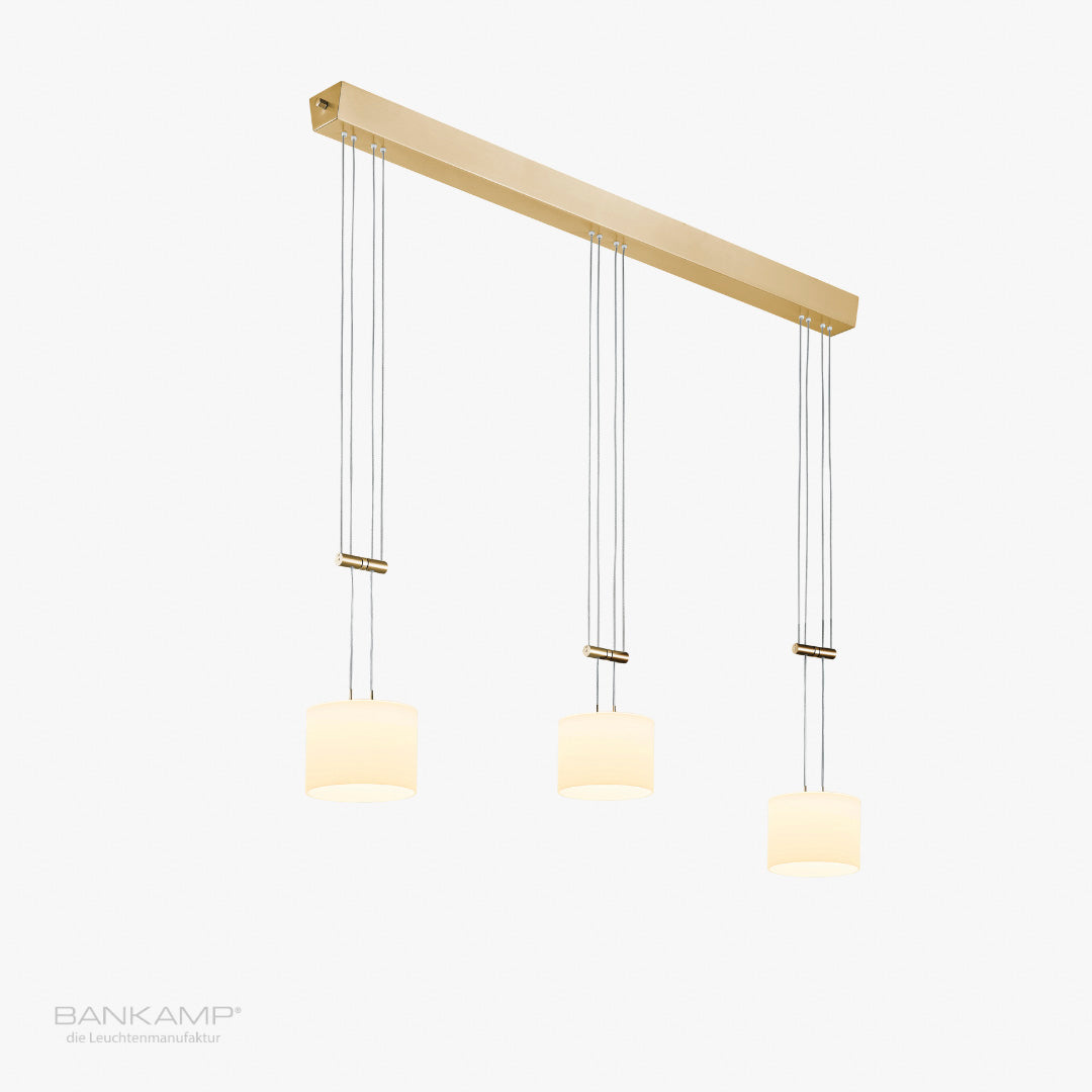 Messing matt mit blank abgesetzt, Bankamp-grazia-pendelleuchte_Messing matt mit blank abgesetzt.jpg