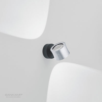 Nickel matt mit Chrom abgesetzt, Bankamp-impulse-wandleuchte_Nickel matt mit Chrom abgesetzt.jpg