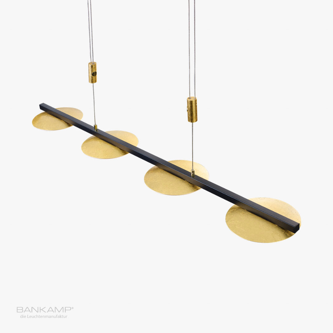 Blattgoldoptik mit schwarz abgesetzt, Bankamp-pureup-pendelleuchte_Blattgoldoptik mit schwarz abgesetzt.jpg