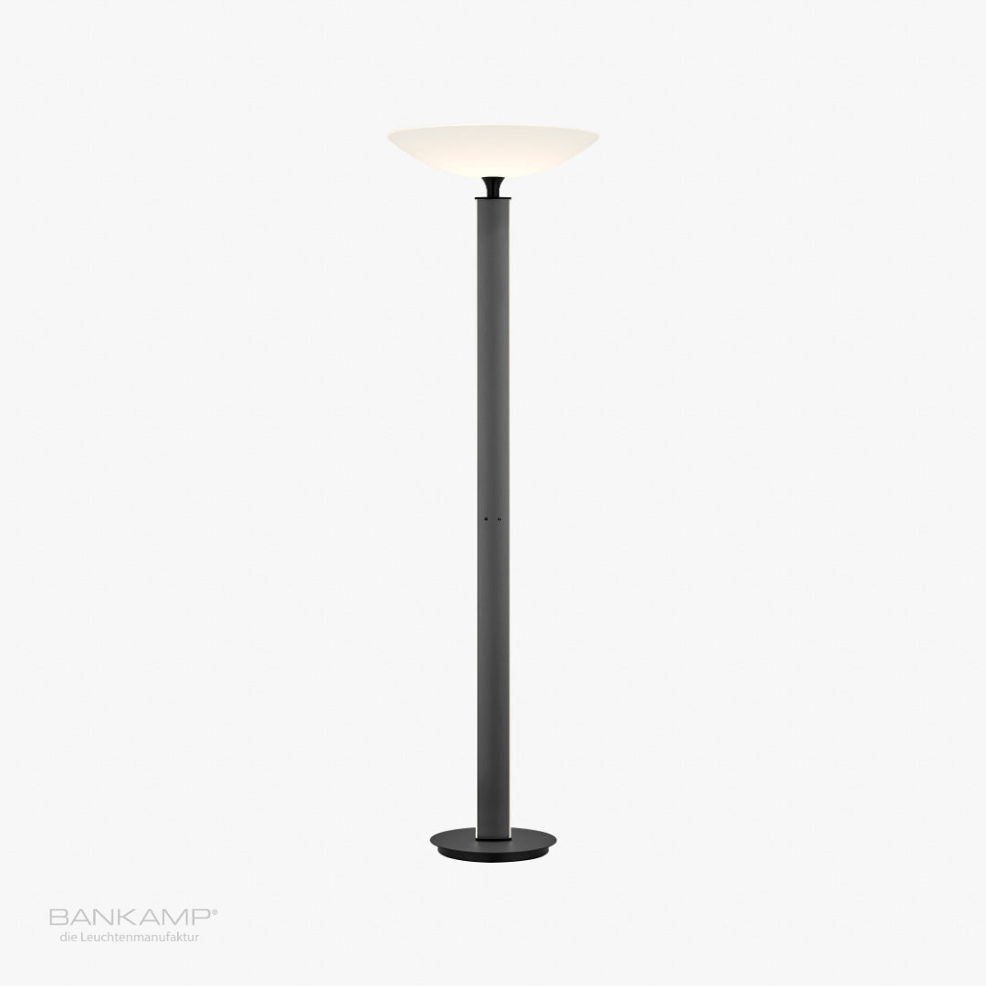 Anthrazit matt eloxiert, Bankamp-logan-stehleuchte_Anthrazit matt eloxiert.jpg