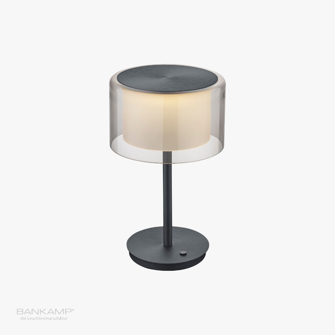 Anthrazit matt eloxiert, Bankamp-grand-tischleuchte_Anthrazit matt eloxiert.jpg