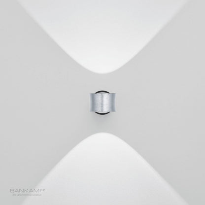 Nickel matt mit Chrom abgesetzt, Bankamp-impulse-wandleuchte_Nickel matt mit Chrom abgesetzt.jpg