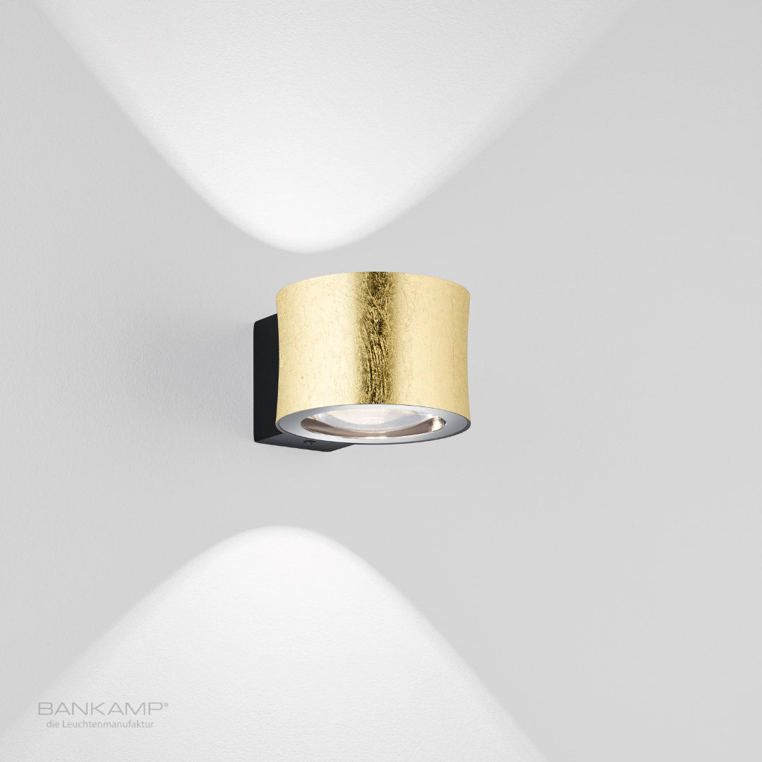Blattgoldoptik mit schwarz abgesetzt, Bankamp-impulse-wandleuchte_Blattgoldoptik mit schwarz abgesetzt.jpg