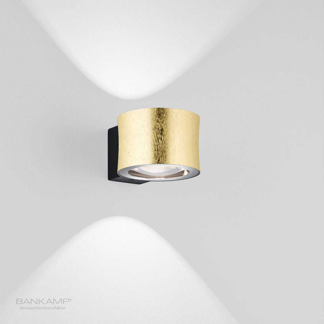 Blattgoldoptik mit schwarz abgesetzt, Bankamp-impulse-wandleuchte_Blattgoldoptik mit schwarz abgesetzt.jpg