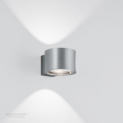 Nickel matt mit Chrom abgesetzt, Bankamp-impulse-wandleuchte_Nickel matt mit Chrom abgesetzt.jpg